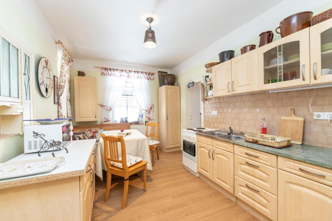 Venkovske Tiche Pastviny Apartment