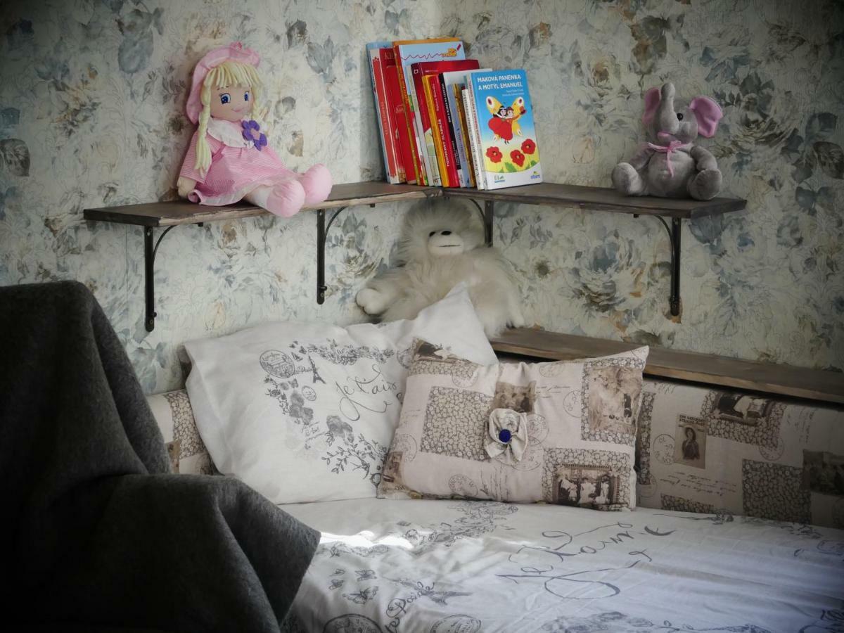 Venkovske Tiche Pastviny Apartment Kamenicky Senov